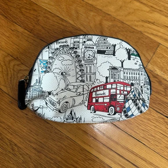 Harrod’s Cosmetic Pouch - Picture 1 of 4